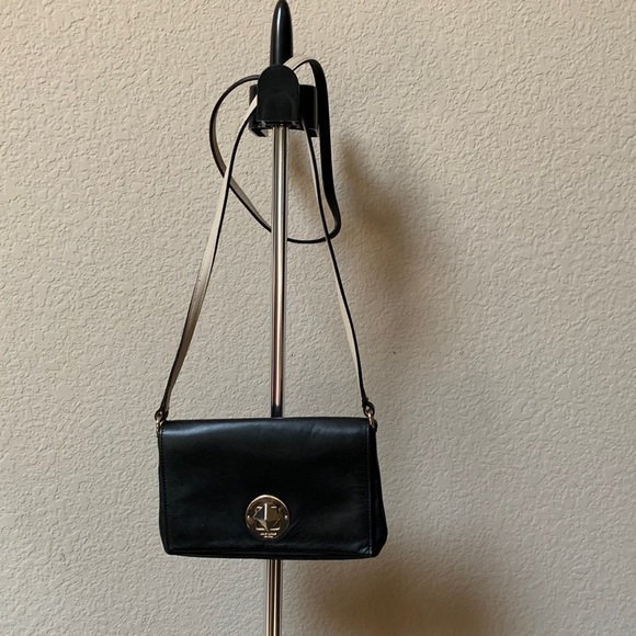 kate spade Handbags - Kate Spade Leather Crossbody Bag